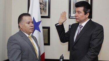 Polémica gestión de Moncada Luna