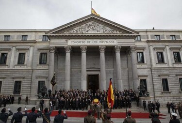 España despide al primer presidente de la democracia con honores de Estado