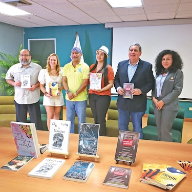 Escritores independientes dicen presente en la Feria Internacional del Libro