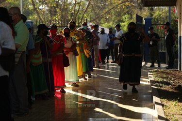 Elena Cruz Guerra encabeza las preferencias electorales para cacica en la comarca Ngäbe Buglé
