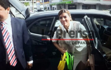 Poulett Morales asiste a indagatoria por caso de compra de mochilas escolares