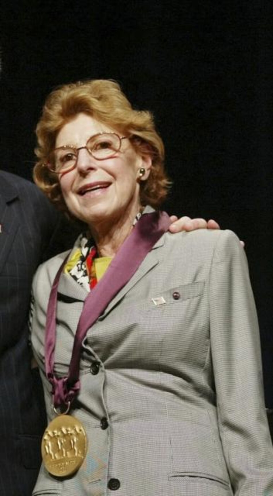 Muere pintora abstracta Helen Frankenthaler