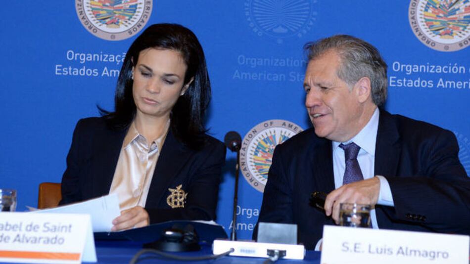 Canciller advierte que Panamá tomará medidas para frenar flujo de migrantes