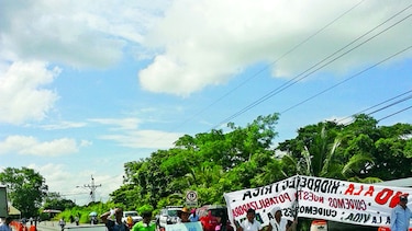 Presidente designa comisión para evaluar concesiones