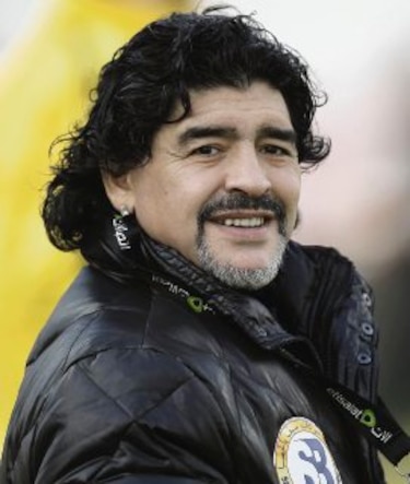 ´Ronaldo se merece el premio´: Maradona