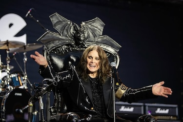 Ozzy Osbourne, cantante de Black Sabbath, fallece a los 76 años