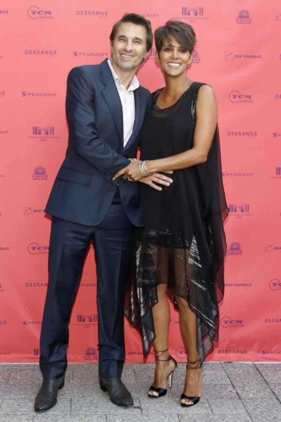 Halle Berry se casa cerca de castillo francés