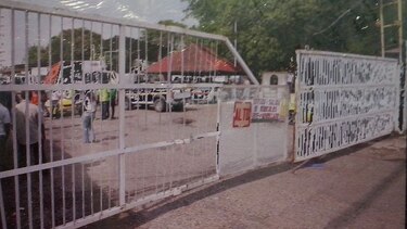 Trabajadores de aseo levantan paro