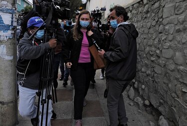 Aumentan a seis meses prisión preventiva a expresidenta Áñez, bajo supervisión médica
