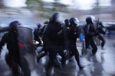 Prohíben la marcha del sábado propuesta en París por los sindicatos y 'chalecos amarillos'