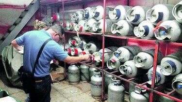 Anarquía en uso de tanque de gas