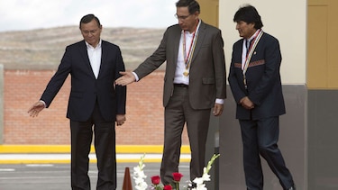 Presidentes de Perú y Bolivia inauguran un centro de control fronterizo