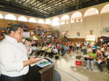 Padres dicen no a proyecto de ley sobre educación sexual