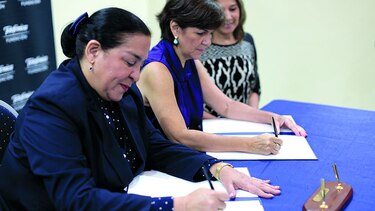 Convenio entre Fundación Telefónica y el Meduca