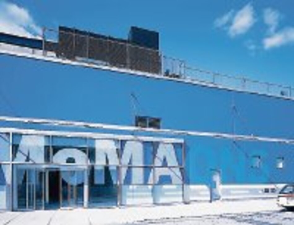 Obra regresa a su país