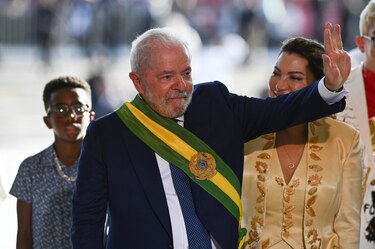 Lula celebra ‘victoria de la democracia’ en primer discurso como presidente
