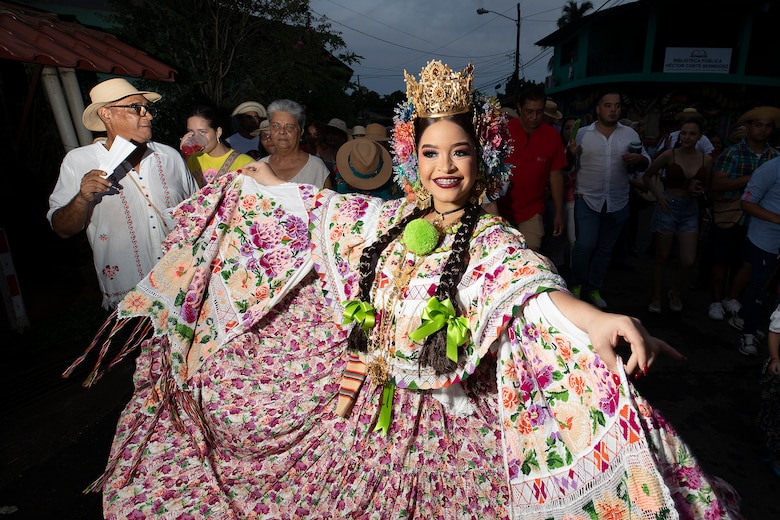 Semana del Campesino culmina con lujo y esplendor