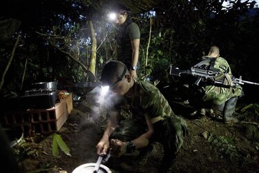 Denuncian violencia en zonas donde se concentrarán las FARC