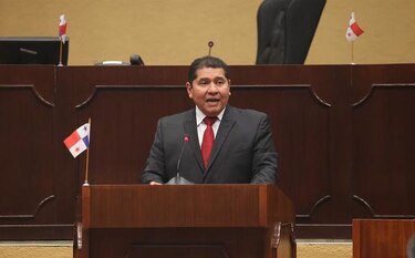 Rubén De León presenta balance sobre gestión legislativa del segundo periodo