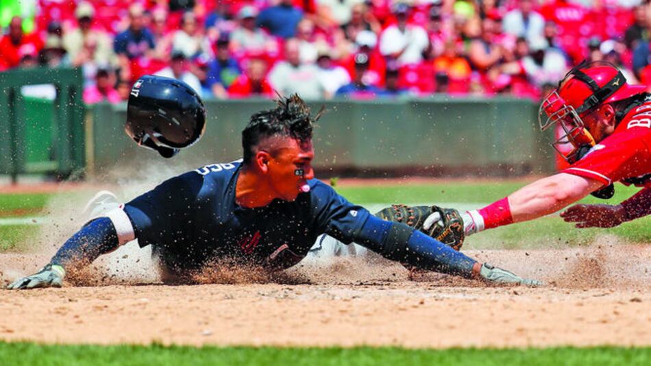 Camargo aporta en el triunfo