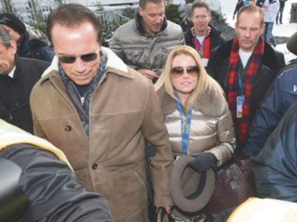 Schwarzenegger se deja ver de la mano con Heather Milligan