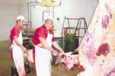 Ganaderos, molestos con mataderos
