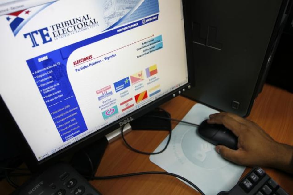 Tribunal Electoral insta a electores a verificarse a través de su celular