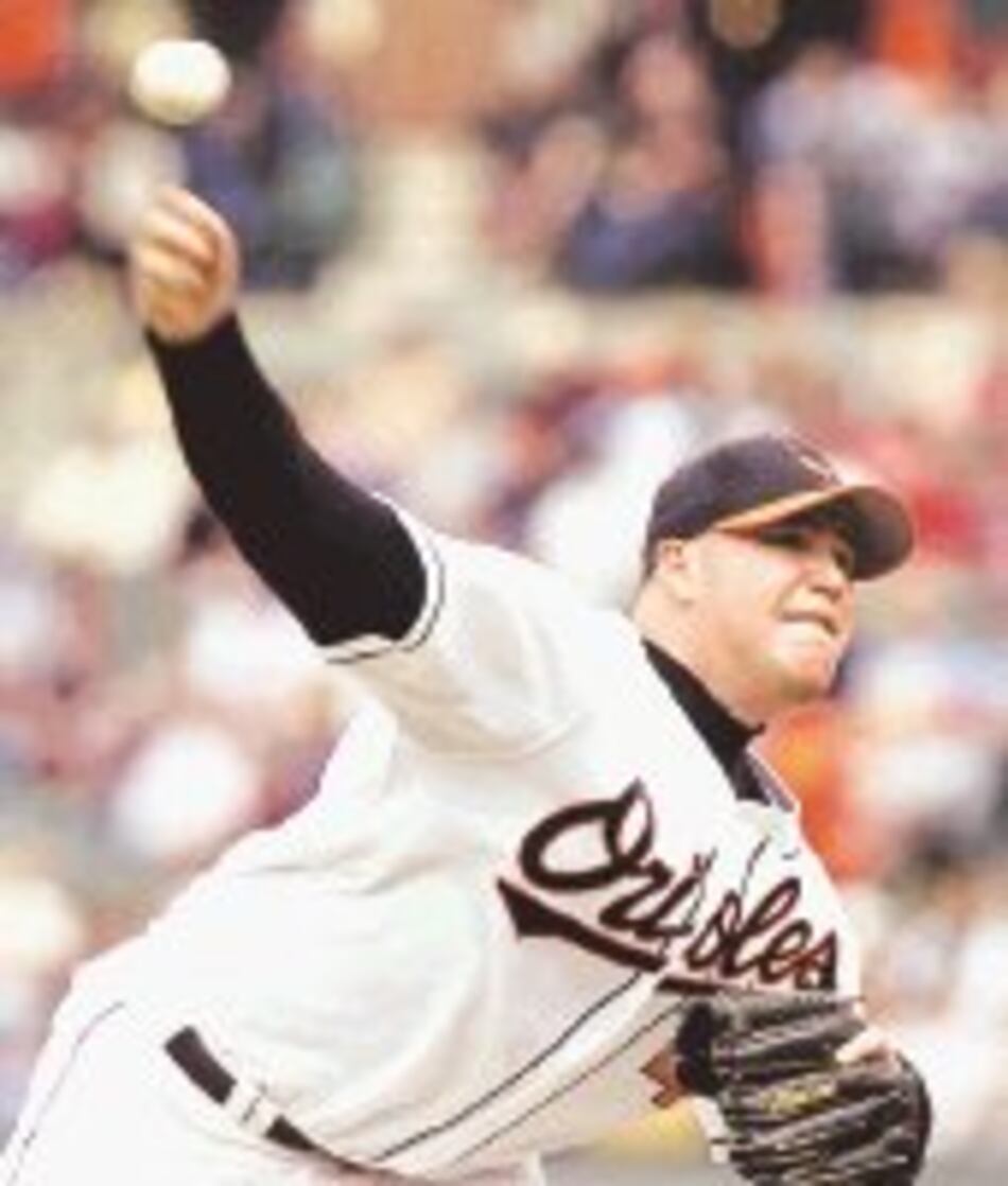 Detienen a lanzador Ponson