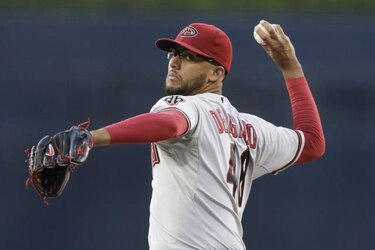 Randall Delgado con buena actuación como abridor