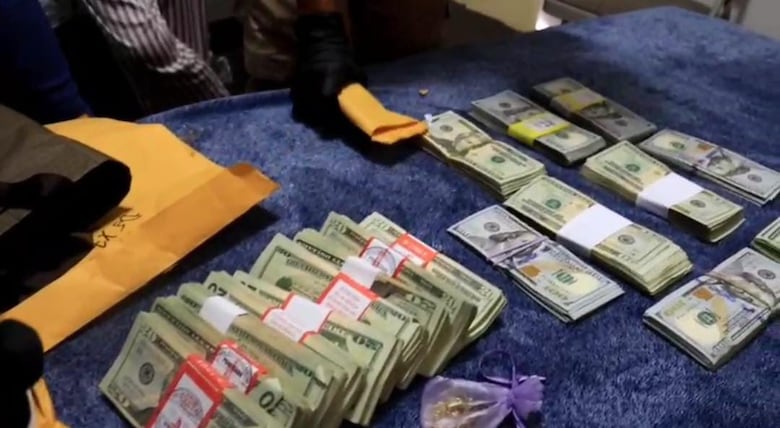 Sociedades fachada y testaferros: el ‘modus operandi’ de una red que lavaba dinero desde Ecuador a Panamá