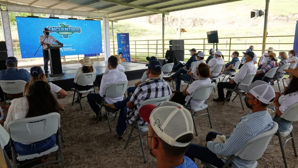 Banco Nacional inicia las capacitaciones de 2022 para los productores
