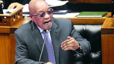 Corte pide a Zuma que devuelva fondos