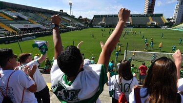 Después de la tragedia, Chapecoense vuelve a la vida