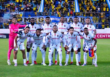 Plaza Amador, 20 partidos invicto y un pie en la semifinal de la Copa Centroamericana