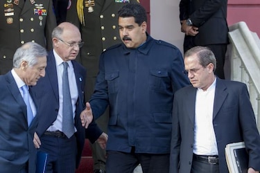 Venezuela: gobierno y oposición debaten por televisión