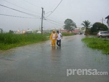 Coordinan ayuda por inundaciones en Colón