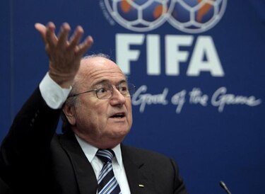 FIFA: Blatter buscará reelección si se lo piden