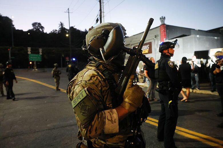 Trump dice que no conoce a Bad Bunny y que le parece ‘absolutamente ridículo’ que actúe en el Super Bowl