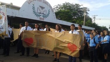 Docentes y estudiantes del colegio José Daniel Crespo decretan paro