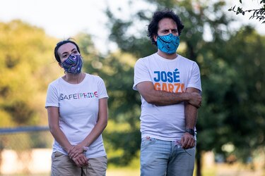 Las restricciones regresan para millones de personas y la pandemia empeora en América