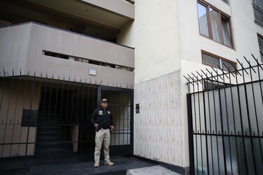 El hermano de la presidenta de Perú, Dina Boluarte, dice ser inocente, al ser detenido por tráfico de influencias