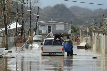 Habilitan centros de acopio en Panamá para ayudar a afectados en México y Puerto Rico