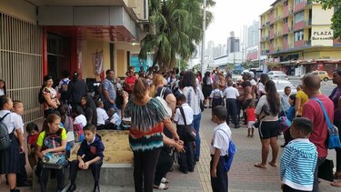 En medio de desafíos, estudiantes inician un nuevo año lectivo