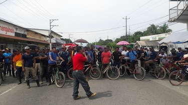 Paralización de la producción en fincas bananeras y manifestaciones en Bocas del Toro