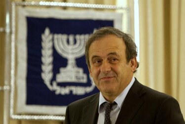 Platini sugiere quitarle la sede a Catar si se comprueba corrupción