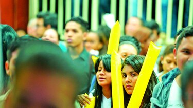 Juventud para concertar