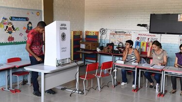 Brasil elige al sucesor de Michel Temer; favorito en elecciones es Bolsonaro