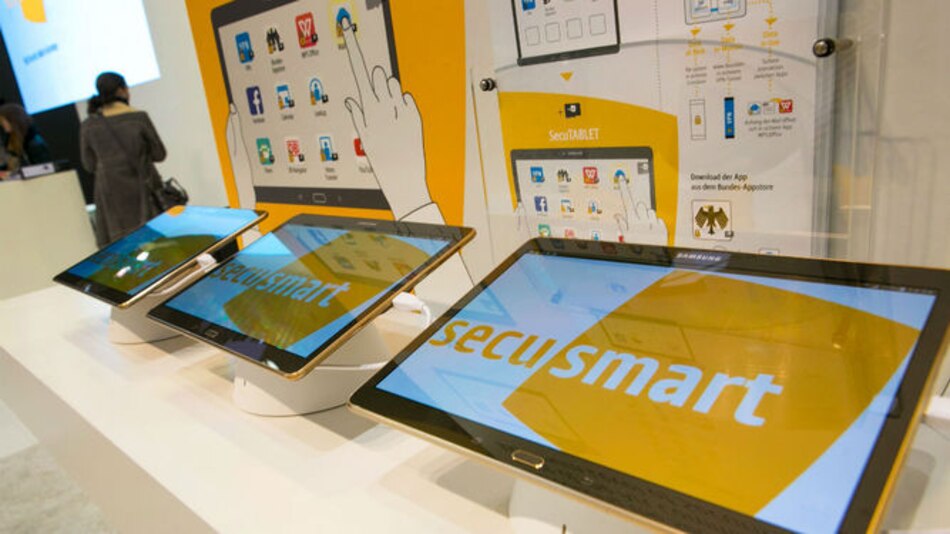 Blackberry fabrica tabletas a prueba de espías para Samsung