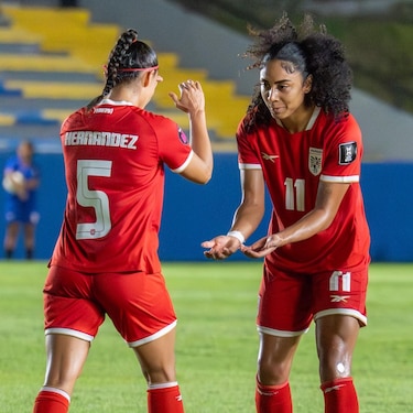 Panamá remonta ante Aruba en Penonomé y asume el liderato del grupo E