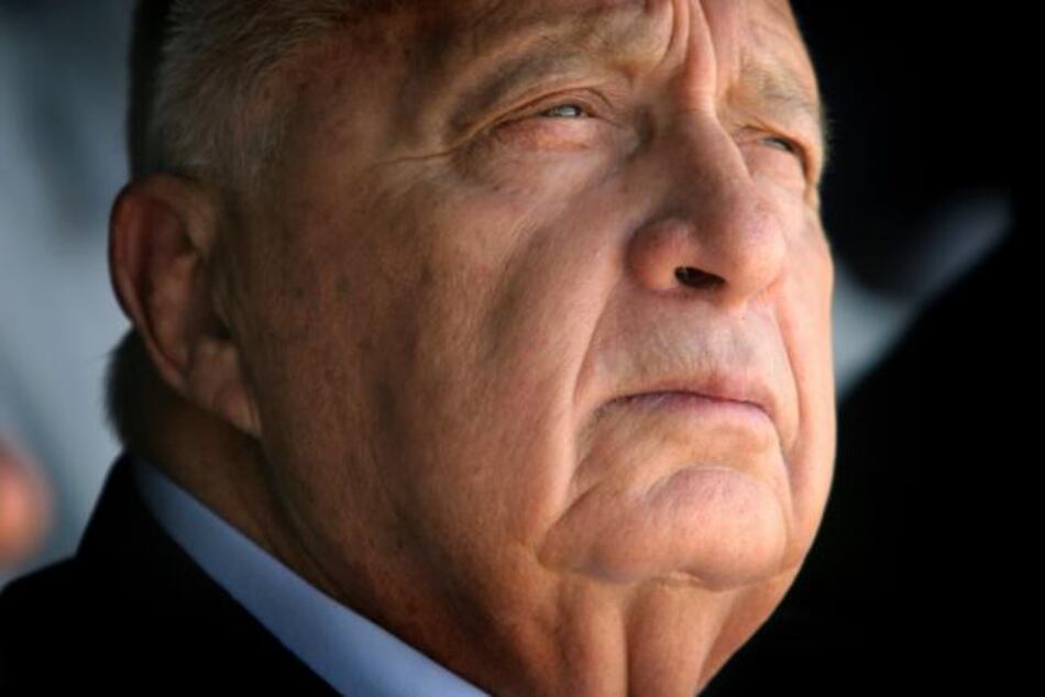 Israel se viste de luto por la muerte de Ariel Sharon